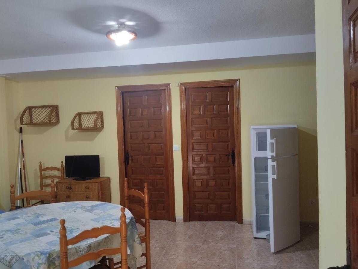 Apartamentos Condado De Miranda Миранда-дель-Кастаньяр Экстерьер фото
